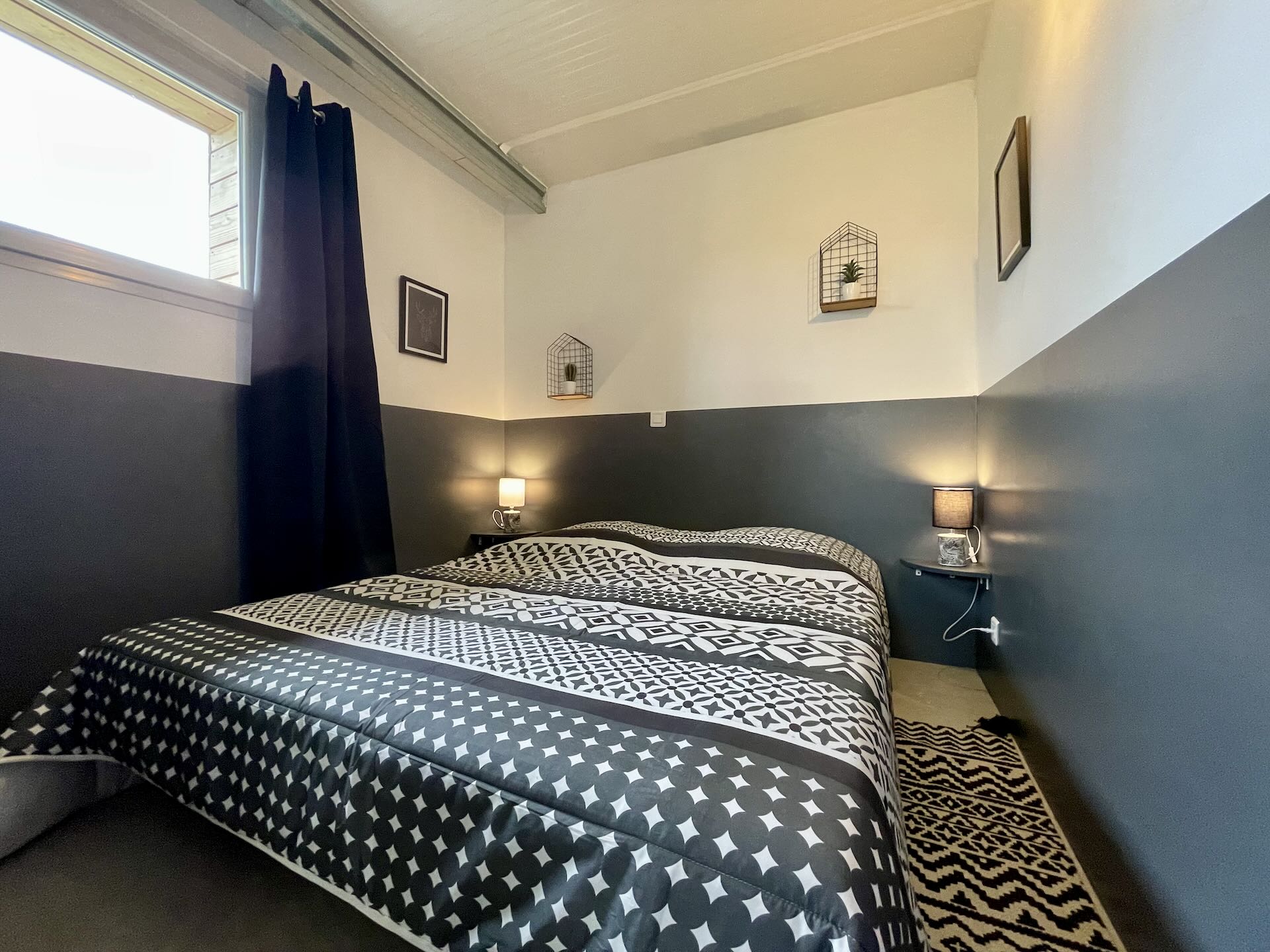domaine-les-tournesols-frangipanier-chambre-01-4x3